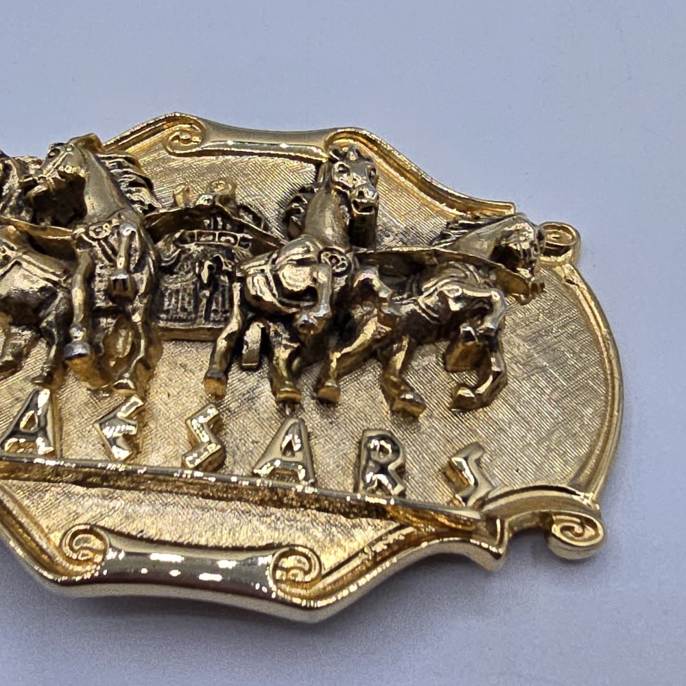 Caesars Palace Belt Buckle Gold Tone Metal 3D Chariot 4 Horses - Picture 2 of 7